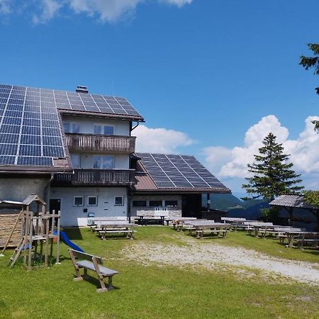 Planinski Dom Vrhe Hotel Trbovlje Екстериор снимка